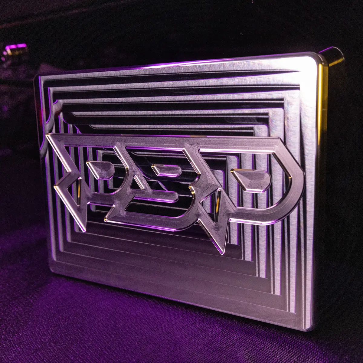 L5p Duramax Fuse Plate 1
