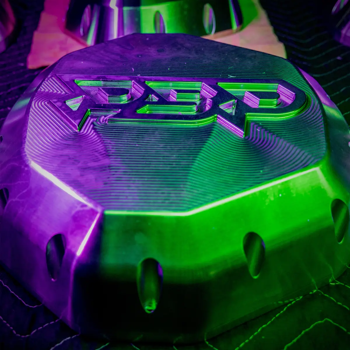 Duramax Rear Billet Differential Cover 1