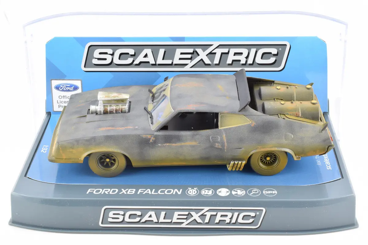 Scalextric "Weathered" Mad Max Ford Xb Falcon Dpr W/ Lights 1/32 Slot Car C3983 1