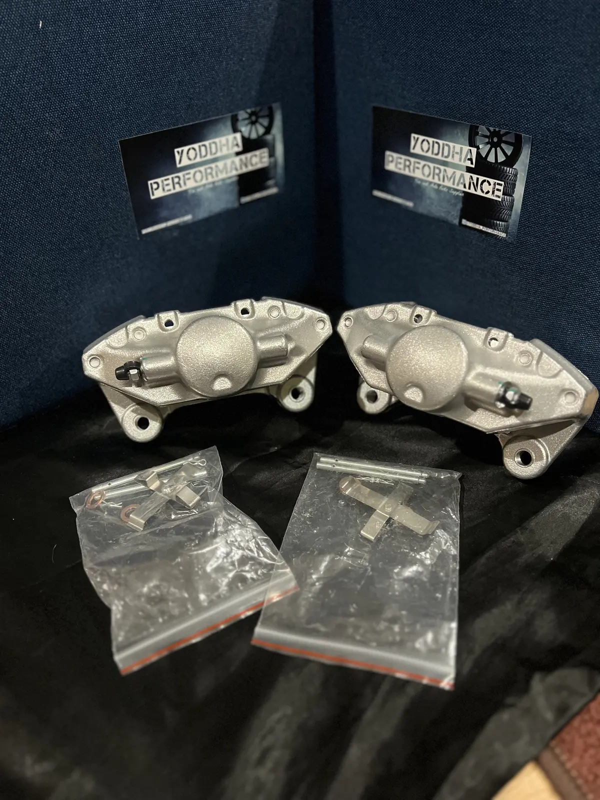 Brembo Remanufactured G35/350Z Rear Calipers (Pair) 1