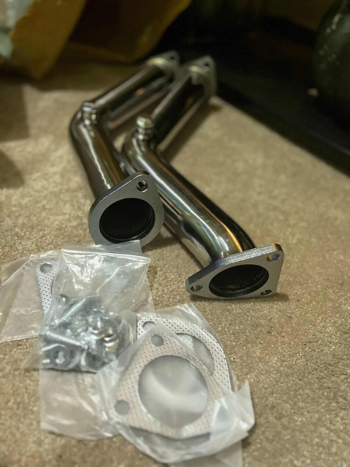 G35/350Z  Y Spec Non-Resonated Test Pipes 1